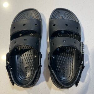 Crocs - ADULT CLASSIC ALL TERRAIN SANDALS - Black - US M2, US W4 - New